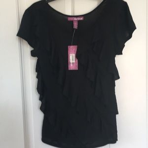 Girls Epic Threads shirt. Size XL (14). New.